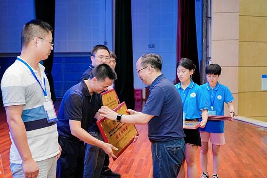 mmexport83240e3524dd7a5e74942224f08efbac_1758298